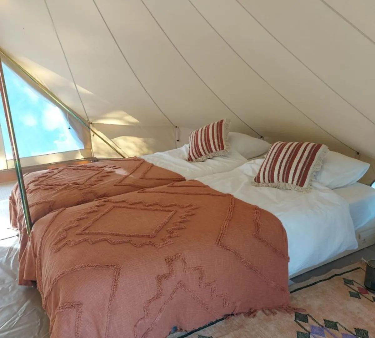 فندق Glamping Luz Olive Combret 0*,  فرنسا